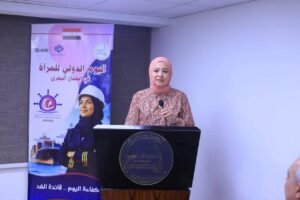 نائب محافظ الإسكندرية تشارك في احتفالية اليوم العالمي للمرأة بالقطاع البحري