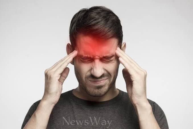 أسباب الصداع المستمر ومتى يجب زيارة الطبيب.. علامات قد تشير إلى مشكلة صحية خطيرة