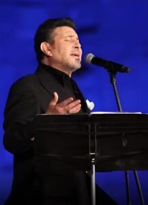 حمادة هلال ينعي هاني شاكر بكلمات مؤثرة