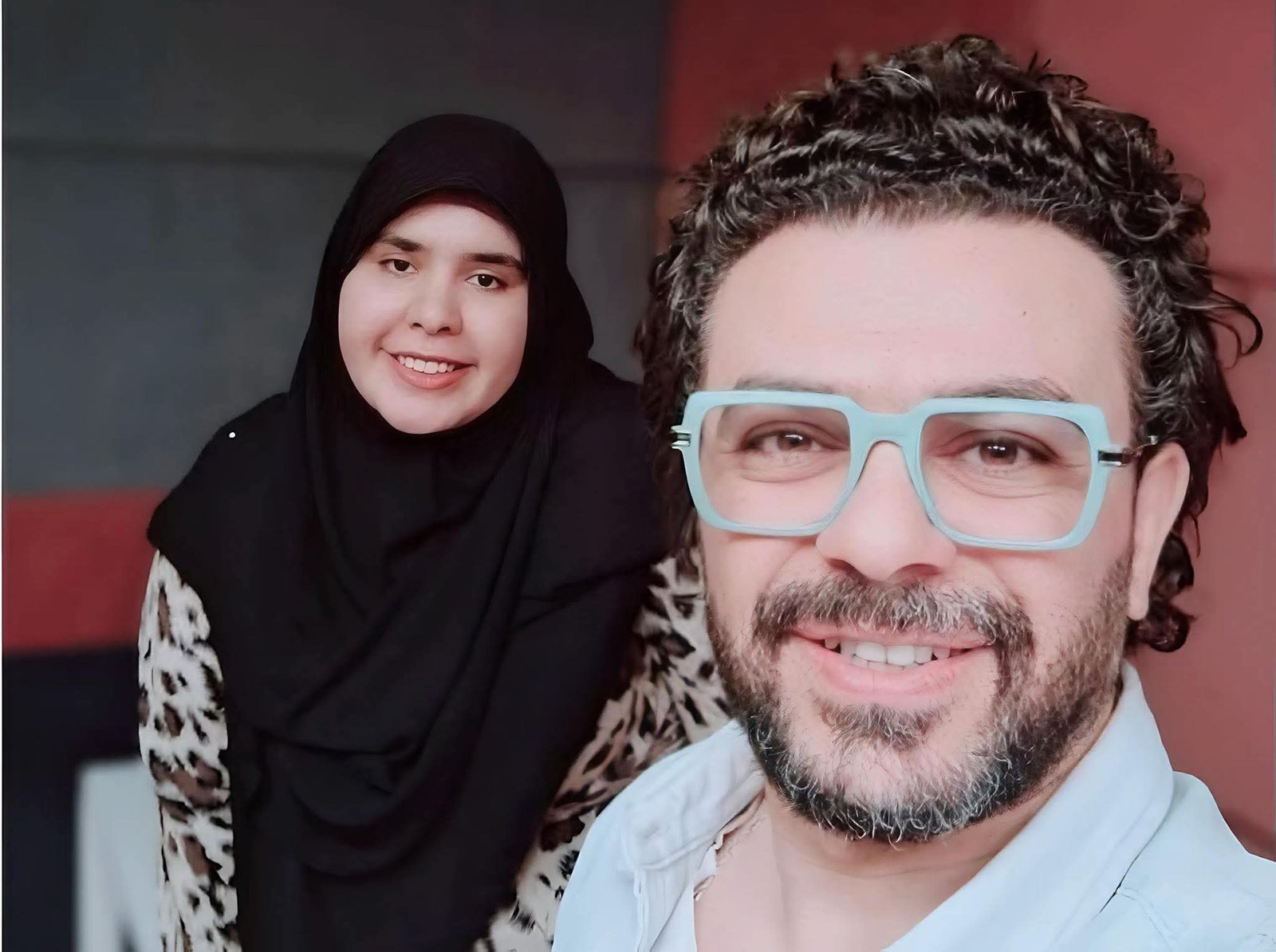 كريم الحسيني يتبنى موهبة شابة بعد قصة مؤثرة.. ويعلن بطولتها لمسلسل جديد