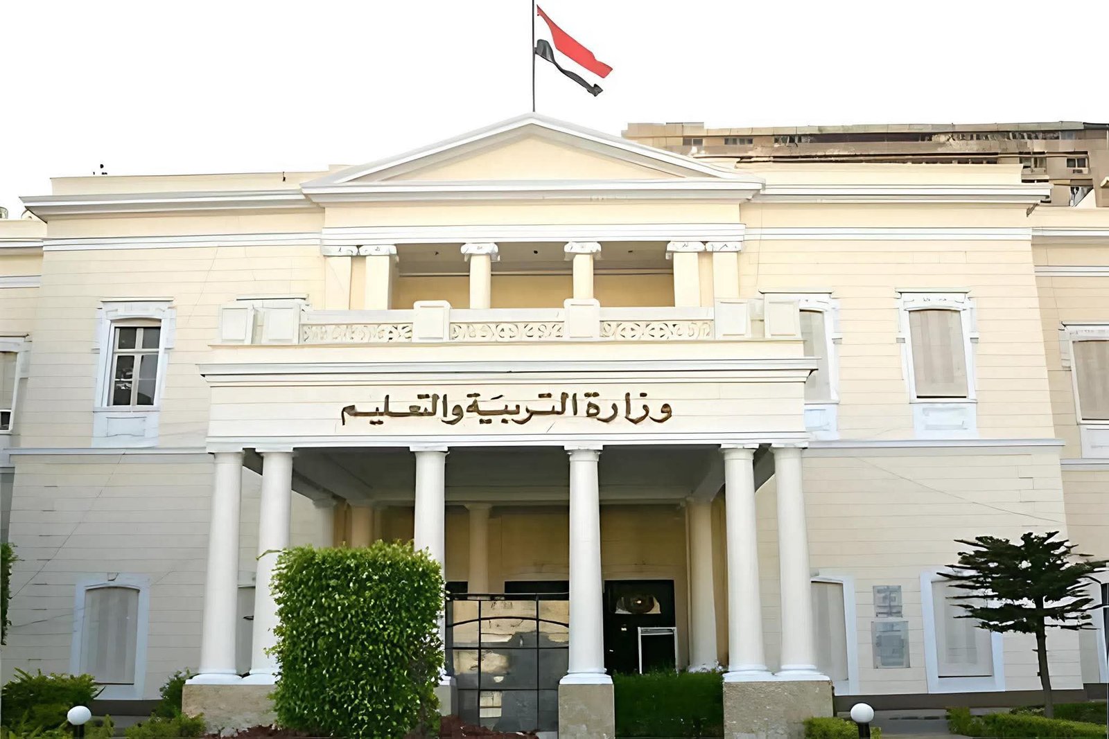 وزارة التعليم تعلن موعد امتحان الدور الثاني في البرمجة لطلاب أولى ثانوي.. اعرف جدول المحافظات بالكامل