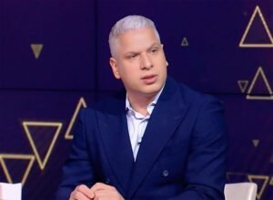 الأهلي يقترب من حسم ملف وائل جمعة مدير الكرة في الأهلي