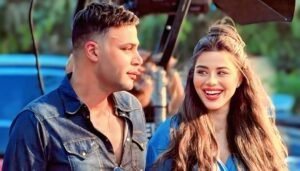 محمد إمام يشعل العرض الخاص لفيلم صقر وكناريا بحضور 10 نجوم