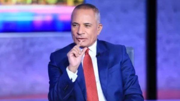 الدعم النقدي 2026.. أحمد موسى يكشف حقيقة صرف الأموال للمواطنين ورسالة مهمة من وزير التموين 3 الدعم النقدي 2026.. أحمد موسى يكشف حقيقة صرف الأموال للمواطنين ورسالة مهمة من وزير التموين