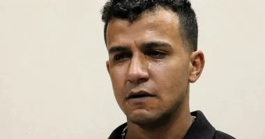 عصام صاصا يعلن وفاة ابنه يمان قبل ولادته ويطلب الدعاء.. رسالة مؤثرة تهز جمهوره