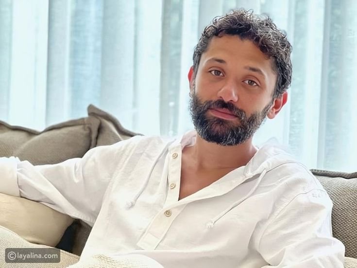كريم محمود عبد العزيز بين الدراما والواقع.. أزمات محكمة الأسرة تعيد مشاهد "المتر سمير"