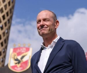 الأهلي يفسخ عقد ييس توروب بالتراضي.. نهاية سريعة لتجربة المدرب الدنماركي 3 الأهلي يفسخ عقد ييس توروب بالتراضي.. نهاية سريعة لتجربة المدرب الدنماركي