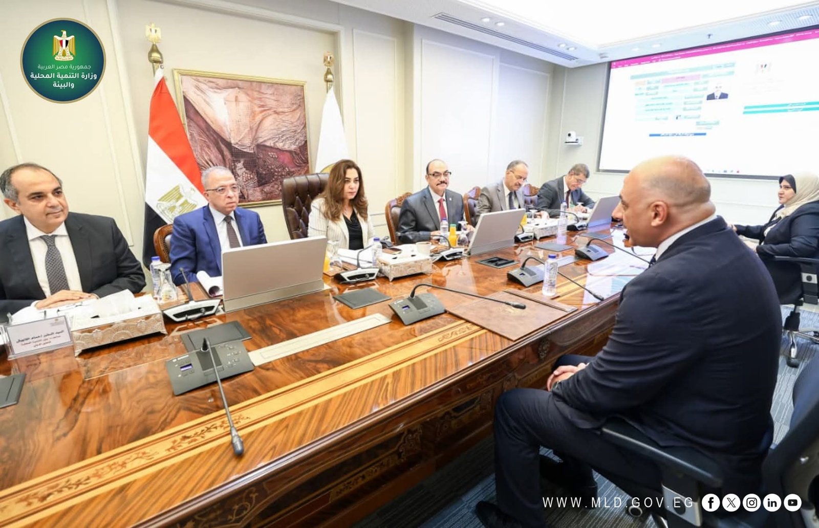 وزيرة التنمية المحلية تترأس لجنة اختيار 23 من القيادات الجديدة لدعم التطوير المؤسسي