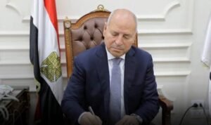 محافظ القاهرة يعتمد تنسيق القبول بالثانوي العام بحد أدنى 225 درجة للعام الدراسي الجديد 2 محافظ القاهرة يعتمد تنسيق القبول بالثانوي العام بحد أدنى 225 درجة للعام الدراسي الجديد