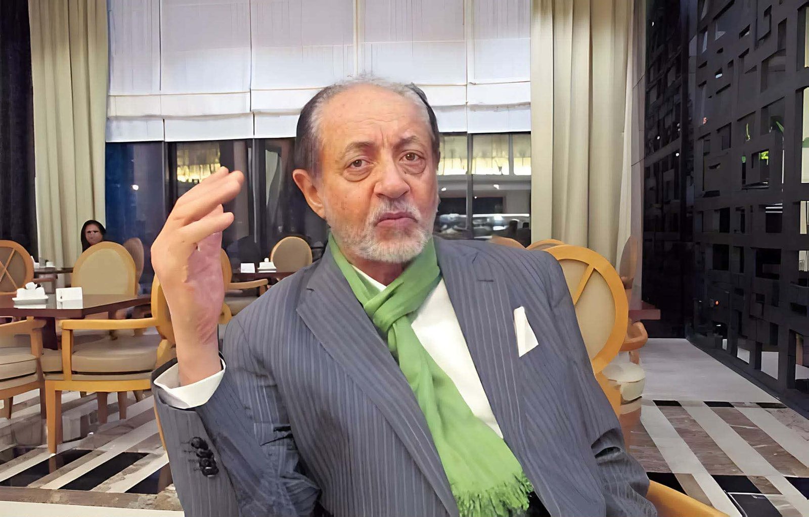 أشرف زكي يعلق على وفاة عبد العزيز مخيون: عيب إعادة فتح القضايا القديمة في هذا التوقيت