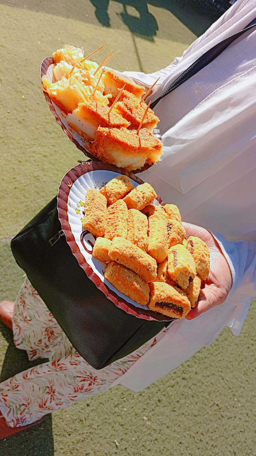 المنين