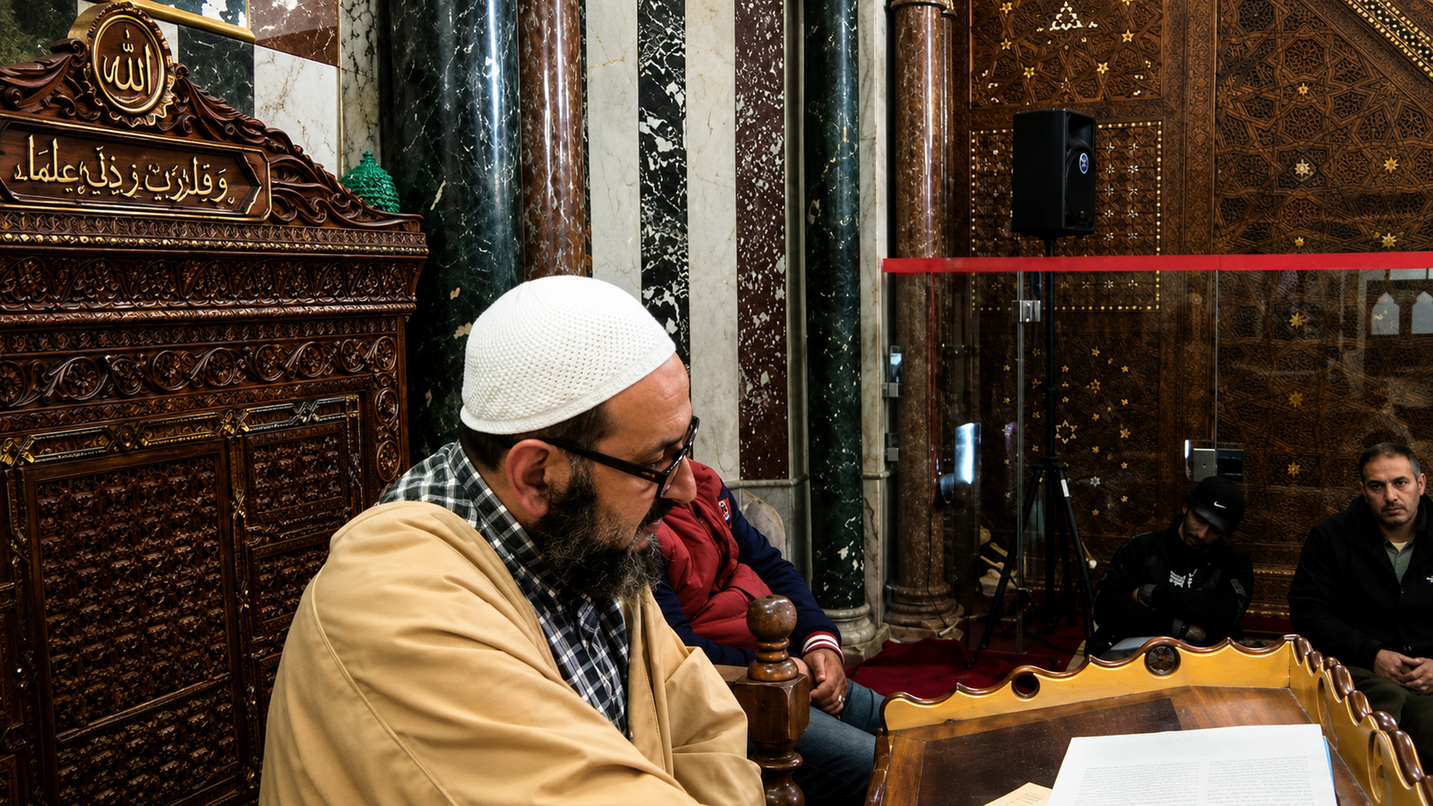 وفاة الشيخ وليد صيام إمام المسجد الأقصى بعد صراع مع المرض.. حالة حزن واسعة في فلسطين والعالم الإسلامي