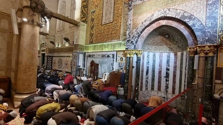 وفاة الشيخ وليد صيام إمام المسجد الأقصى بعد صراع مع المرض.. حالة حزن واسعة في فلسطين والعالم الإسلامي