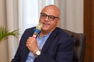 وزير الاستثمار والتجارة الخارجية يبحث تطوير مناخ الاستثمار مع مجتمع الأعمال بالإسكندرية لتعزيز تنافسية الاقتصاد المصري