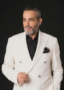 أول ظهور لـ أحمد عبد العزيز بعد التعافي.. تكريم خاص في المهرجان القومي للمسرح تقديرًا لمسيرته الفنية