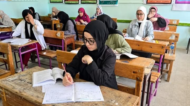 القصة الكاملة لشكاوى أولياء الأمور من درجات التربية الدينية ورد التعليم.. لماذا رسب طلاب رغم نجاحهم في الامتحان؟