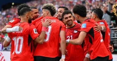 منتخب مصر بالقميص الأحمر أمام أستراليا في كأس العالم 2026.. استعدادات مكثفة وثقة كبيرة قبل موقعة دور الـ32