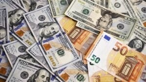 أسعار العملات الأجنبية اليوم الأحد 5 يوليو 2026 في البنك المركزي.. استقرار الدولار واليورو والإسترليني