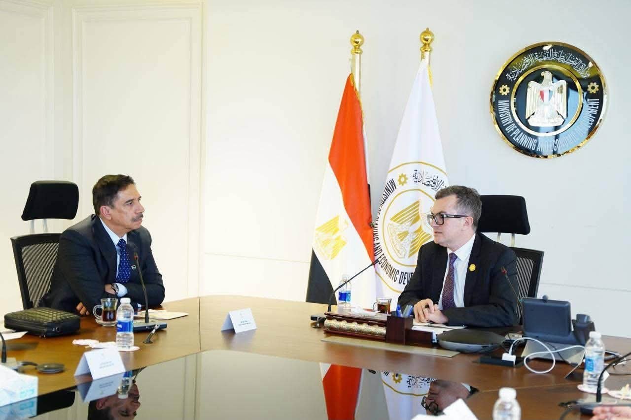 وزير التخطيط يبحث مع موانئ دبي العالمية تعزيز الشراكة اللوجستية ودعم رؤية مصر 2030