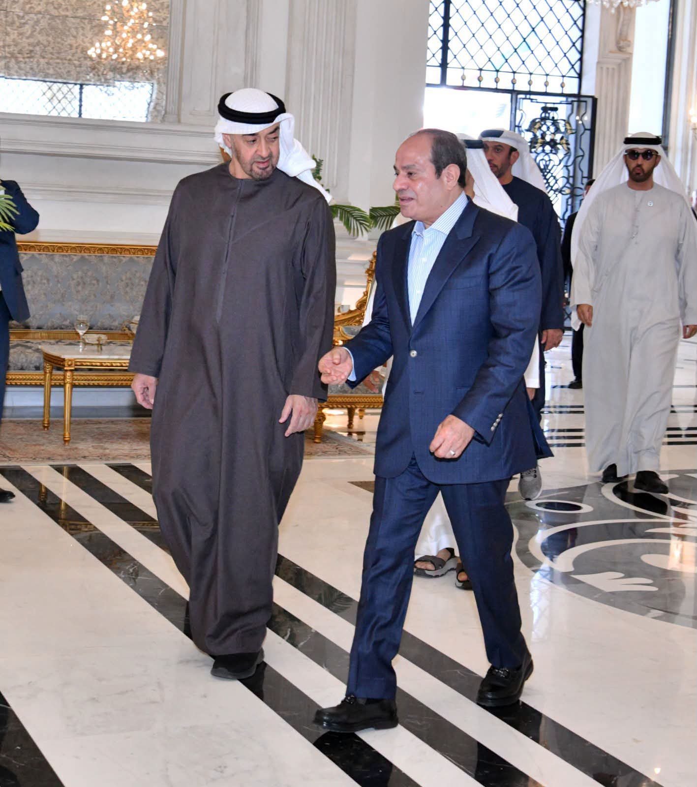 ودّع الرئيس السيسي الشيخ محمد بن زايد في ختام زيارته الأخوية إلى مصر