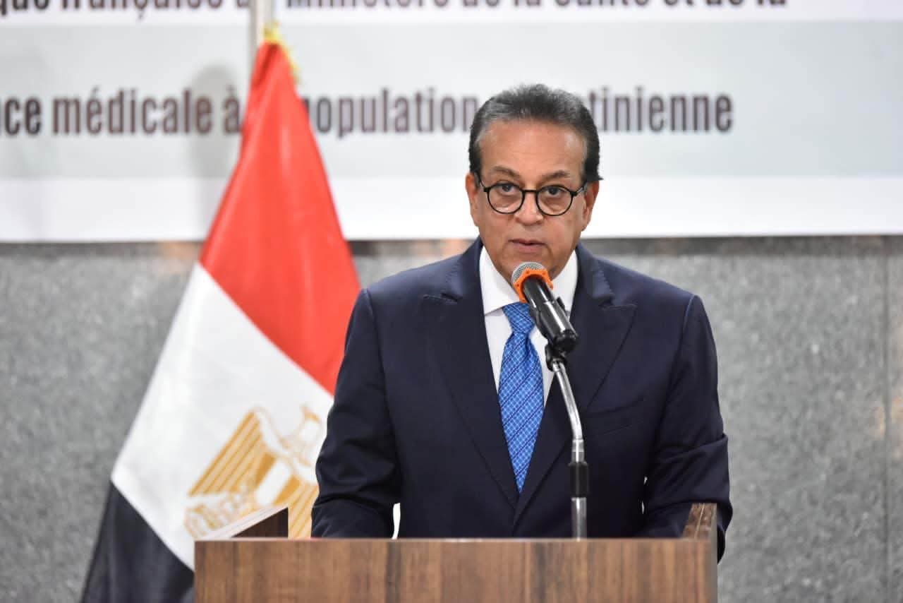 وزير الصحة يتسلم شحنة مساعدات طبية فرنسية جديدة لدعم الجرحى الفلسطينيين