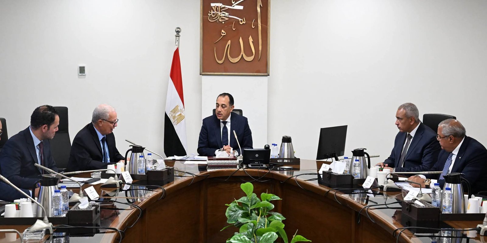 رئيس الوزراء يتابع مستجدات إعادة هيكلة الشركات المملوكة للدولة وخطة التخارج 3 رئيس الوزراء