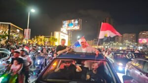 احتفالات الشعب السكندري بفوز منتخب مصر والتأهل إلى دور الـ16 بكأس العالم تشعل شوارع الإسكندرية
