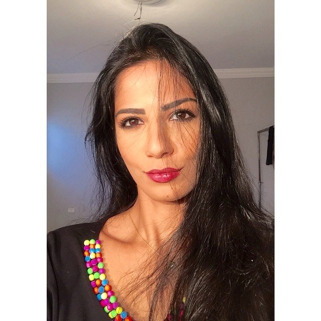 أميرة هاني 