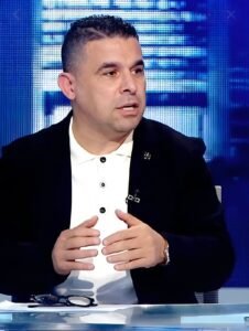 خالد الغندور ينتقد منتخب البرازيل بعد الخروج من كأس العالم 2026: فريق عشوائي وخطوطه غير منظمة