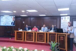 محافظ الإسكندرية يكرم القابلات في ختام برنامج تطوير الكوادر الطبية لتعزيز صحة الأم والطفل