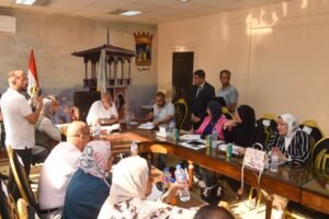 محافظ الإسكندرية يعقد اللقاء الجماهيري لخدمة المواطنين ويوجه بسرعة حل الشكاوى وتعزيز فرص العمل