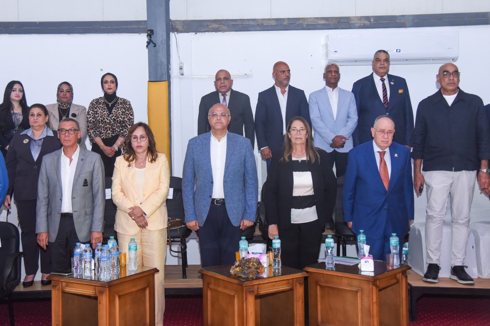 محافظ الإسكندرية يشهد افتتاح بطولة أفريقيا للكرة الطائرة للناشئين 2026 ويؤكد مكانة مصر الرياضية