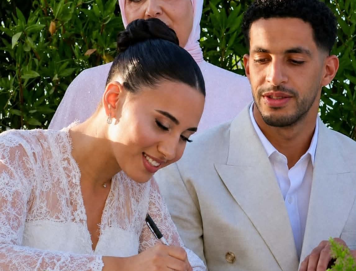 مصطفى شوبير يحتفل بعقد قرانه في الساحل الشمالي بحضور محمد صلاح وتريزيجيه 3 مصطفى شوبير يحتفل بعقد قرانه في الساحل الشمالي بحضور محمد صلاح وتريزيجيه