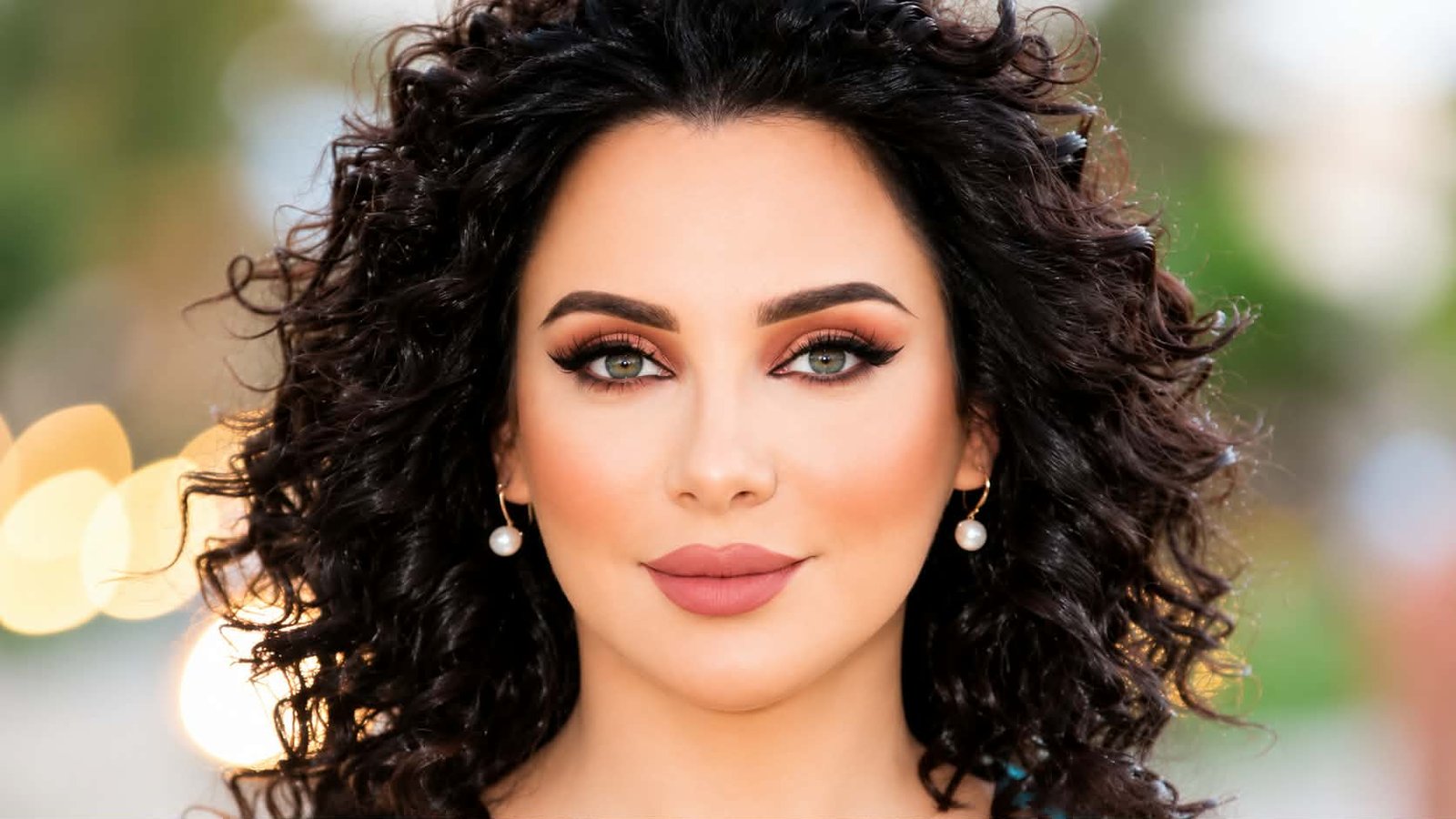 سلاف فواخرجي في ذكرى ميلادها.. رحلة فنية حافلة بين الدراما السورية والسينما العربية