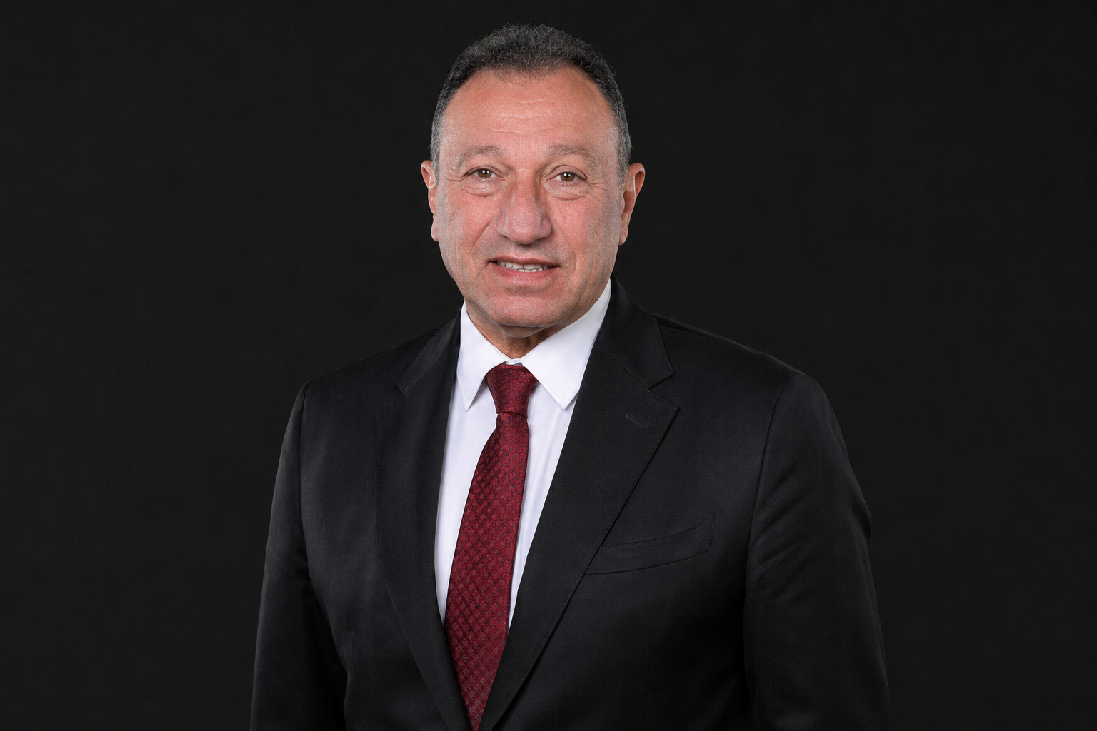 حبس علي السيسي 3 شهور بتهمة سب وقذف الكابتن محمود الخطيب.. تفاصيل الحكم وأسباب القضية 4 حبس علي السيسي 3 شهور بتهمة سب وقذف الكابتن محمود الخطيب.. تفاصيل الحكم وأسباب القضية