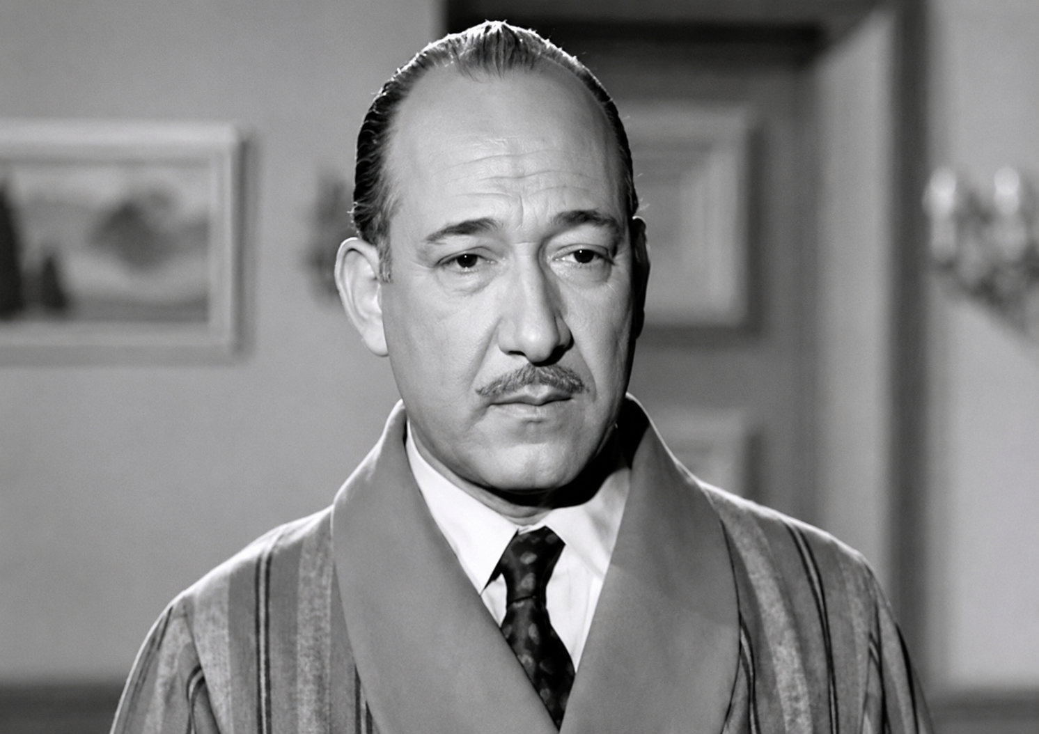 ذكرى ميلاد أحمد علام.. مسيرة فنية خالدة لواحد من رواد المسرح والسينما المصرية 3 ذكرى ميلاد أحمد علام.. مسيرة فنية خالدة لواحد من رواد المسرح والسينما المصرية