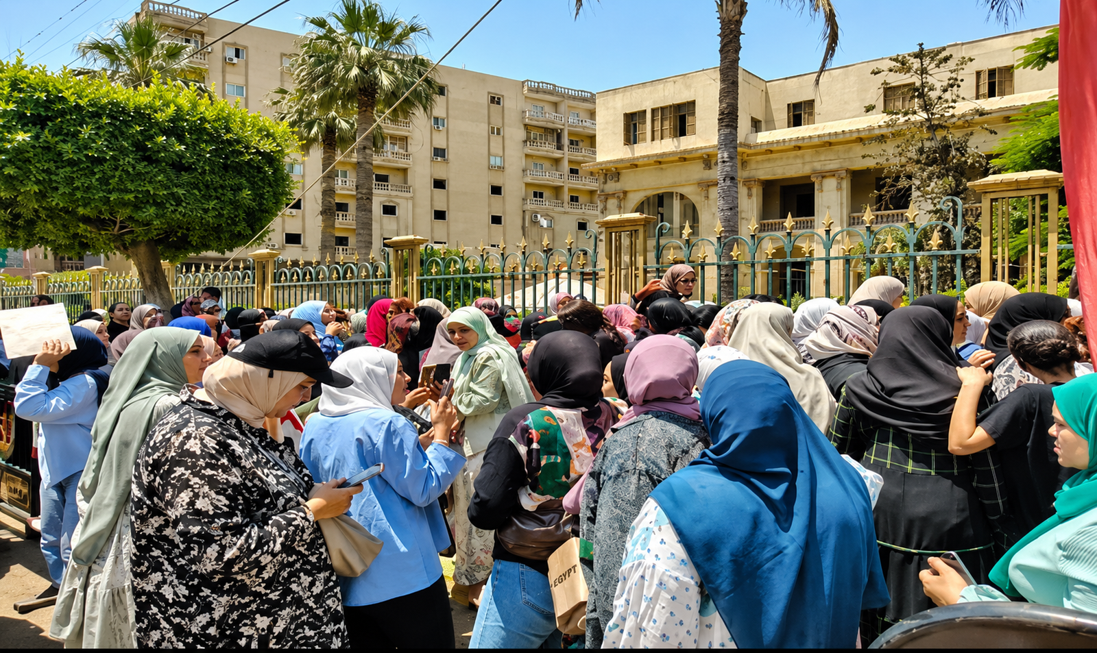 طلاب الثانوية بالمنوفية: امتحان الإنجليزي في مستوى الطالب المتوسط والقطعة الثانية كانت الاختبار الحقيقي