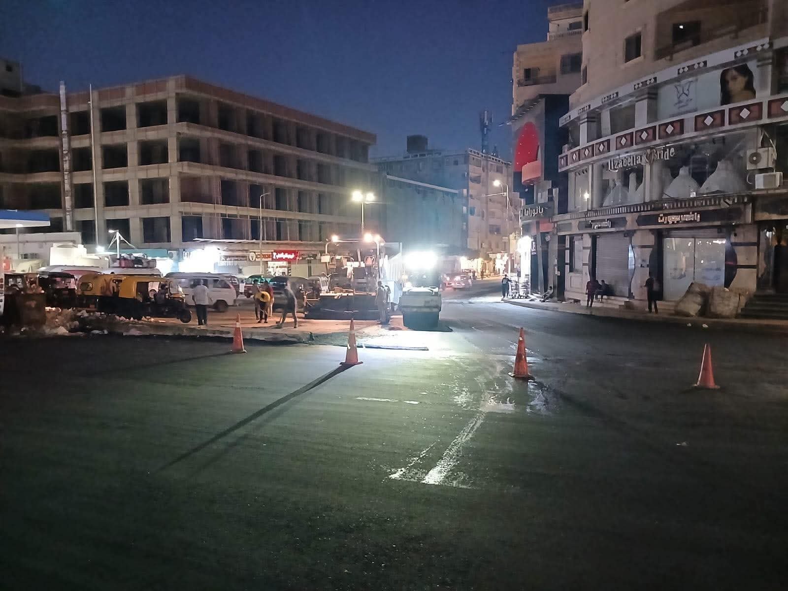 محافظ الإسكندرية: استمرار أعمال رفع كفاءة ورصف الطرق بمختلف الأحياء لتحسين جودة الخدمات للمواطنين