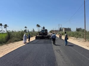 محافظ الإسكندرية: رصف 12 شارعًا ومحورًا ضمن خطة تطوير البنية التحتية ورفع كفاءة الطرق 8 محافظ الإسكندرية: رصف 12 شارعًا ومحورًا ضمن خطة تطوير البنية التحتية ورفع كفاءة الطرق