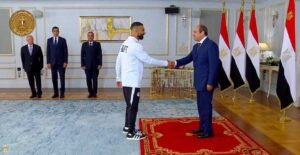 مداعبة الرئيس السيسي لمحمد صلاح تخطف الأنظار خلال تكريم أبطال المنتخب الوطني بعد الإنجاز التاريخي
