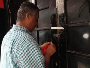 محافظ الإسكندرية يعلن نتائج حملات رقابية مكثفة: غلق وتشميع 15 منشأة مخالفة وتحرير 267 محضرًا والتحفظ على 1222 حالة إشغال