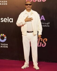 أحمد فهيم يقضي إجازته الصيفية مع عائلته في ريكسوس بريميوم العلمين بعد نجاح «تحت السن»