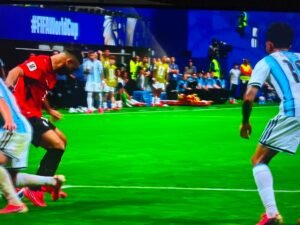 منتخب مصر أمام الأرجنتين.. التانجو يقلب الطاولة ويسجل الهدف الثالث ويتقدم 3-2 في مواجهة مثيرة بكأس العالم 2026