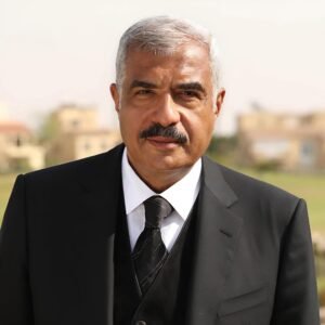 هشام طلعت مصطفى يكافئ عامل الدليفيري عبد الرحيم عماد الدين بـ100 ألف جنيه تقديرًا لكفاحه ورفضًا للتنمر
