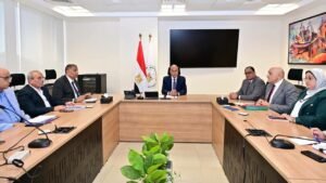 وزير الري يوجه بتطوير أداء الشركة القابضة للري والصرف وتعظيم استثماراتها داخل مصر وخارجها
