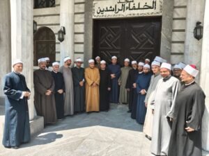 الأوقاف تدفع بـ130 إمامًا في قافلة دعوية موسعة بالقاهرة لتعزيز محبة النبي والاقتداء بسيرته