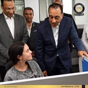 رئيس الوزراء يلتقي الكوادر الشبابية بشركات التعهيد العالمية في الإسكندرية.. 15 ألف متخصص يصدرون الخدمات الرقمية للأسواق الدولية