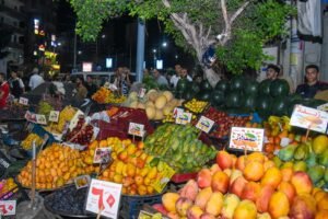 محافظ الإسكندرية يقود حملة مفاجئة بالمنتزه أول.. إزالة تعديات وضبط سرقة كهرباء وتوجيه بتوزيع المضبوطات على دور الرعاية