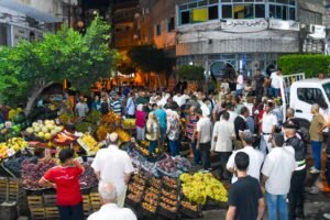 محافظ الإسكندرية يقود حملة مفاجئة بالمنتزه أول.. إزالة تعديات وضبط سرقة كهرباء وتوجيه بتوزيع المضبوطات على دور الرعاية