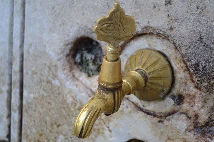 قطع المياه في الجيزة غدًا لمدة 14 ساعة.. تعرف على المناطق المتأثرة وموعد عودة الخدمة 4 قطع المياه في الجيزة غدًا لمدة 14 ساعة.. تعرف على المناطق المتأثرة وموعد عودة الخدمة